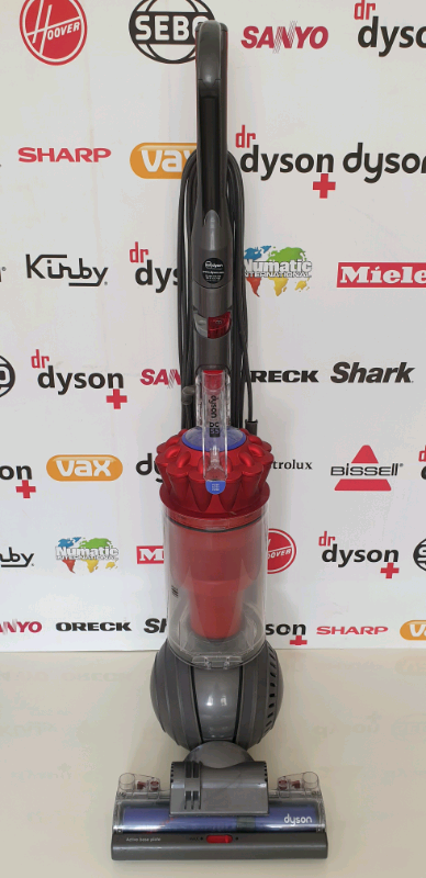 dyson ball vacuum cleaner in great 